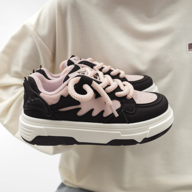 Damen Sportliche Chunky Sneakers mit dynamischem Design und elastischen Schnürsenkeln