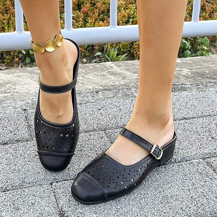 Damen Komfortable Slip-On Sandaletten mit perforierten Designs und verstellbarem Riemen R&B