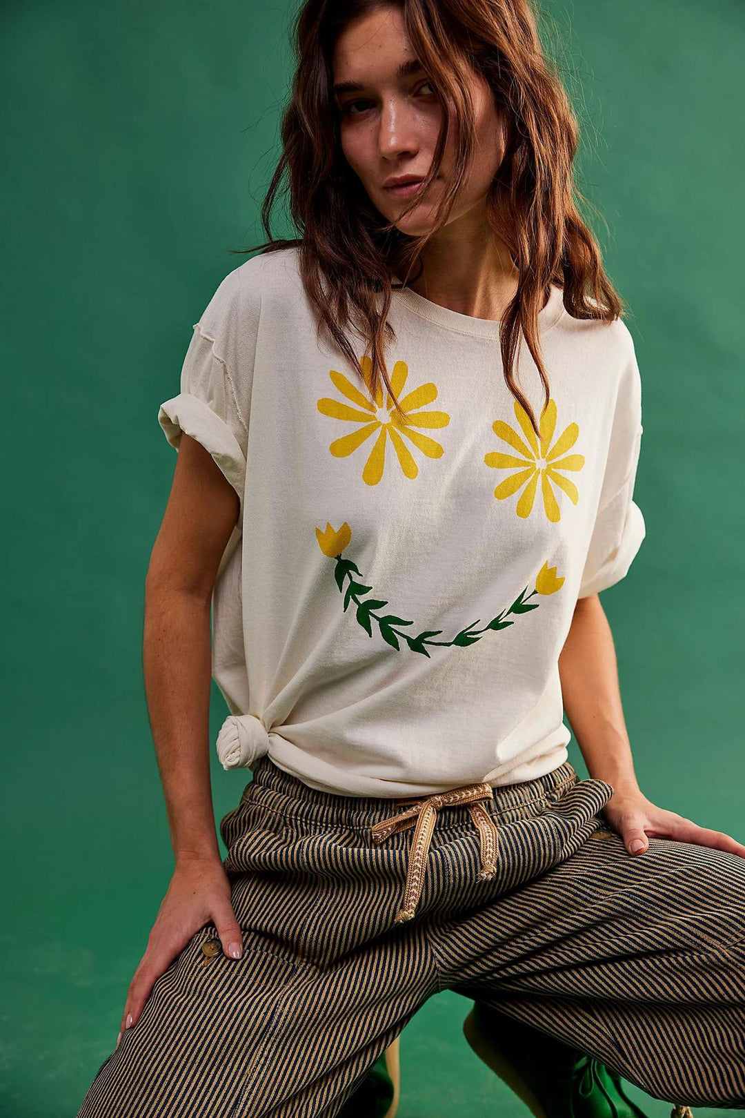 Damen lässiges T-Shirt mit floralem Smiley-Druck und Oversized-Schnitt R&B
