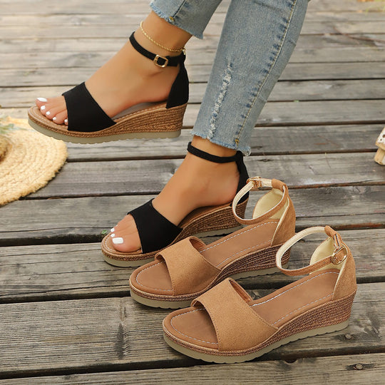 Damen Wedge-Sandalen mit verstellbarem Riemendesign und luxus Akzent R&B