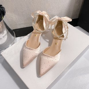 Damen elegante Pumps mit perlenverziertem Riemchen R&B