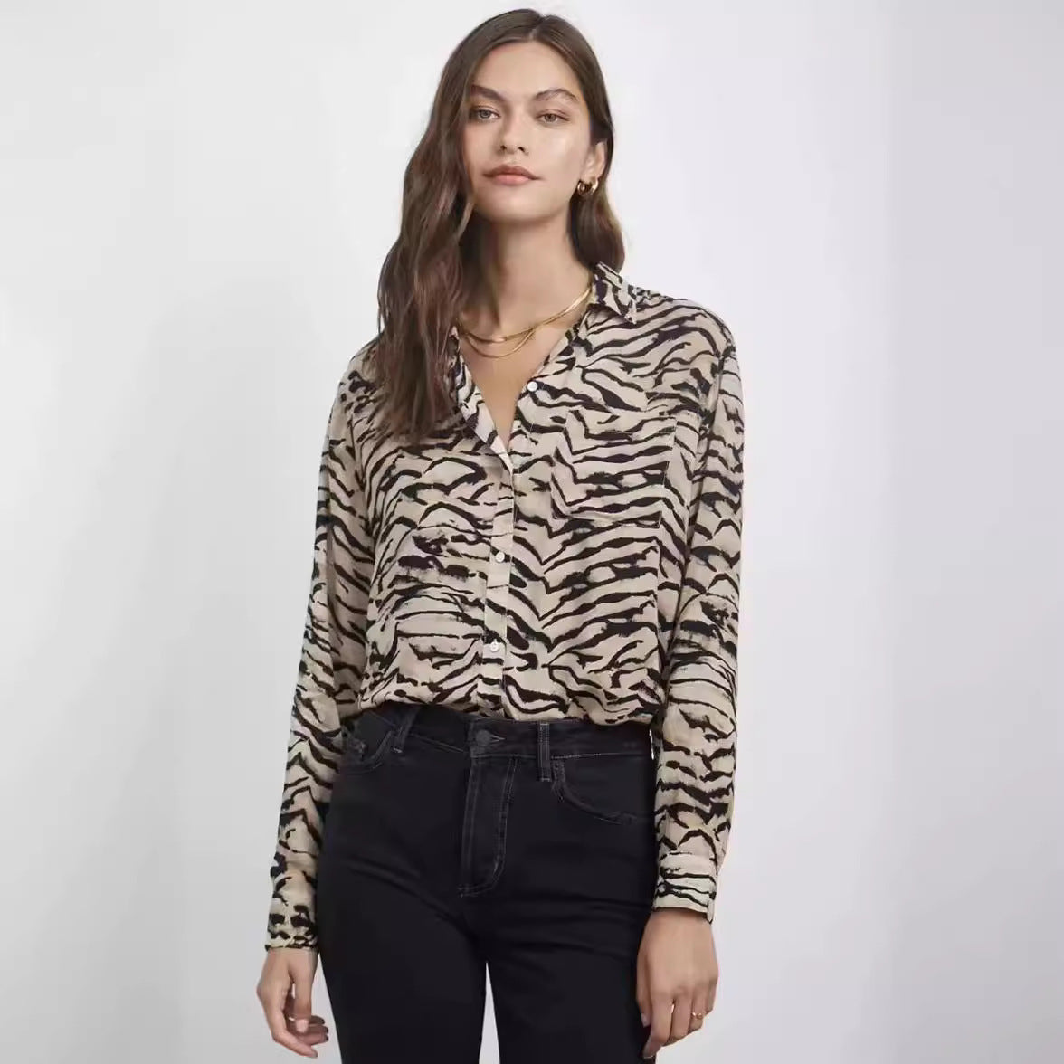 Damen Bluse mit auffälligem Tiermotiv und lockerer Passform R&B