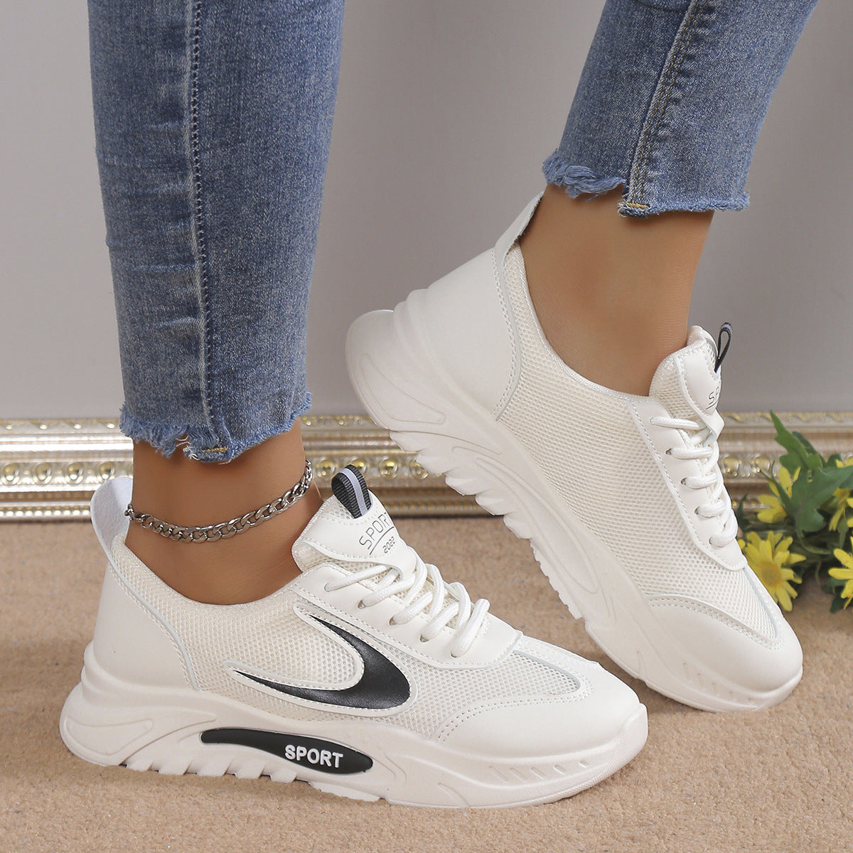 Damen Sportliche Sneakers mit atmungsaktiver Mesh-Oberfläche und stabiler Laufsohle R&B