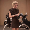 Damen Elegantes Cocktailkleid mit drapierter Schulterpartie und figurbetontem Schnitt R&B