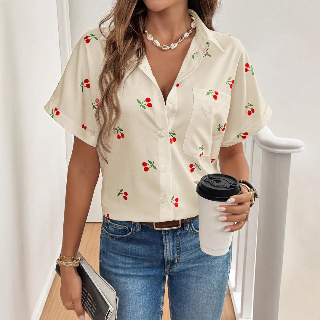 Damen Bluse mit frischem Kirschmuster und lässigem Schnitt R&B