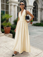 Damen Elegantes Maxikleid mit Halterneck-Design und fließendem Rock R&B