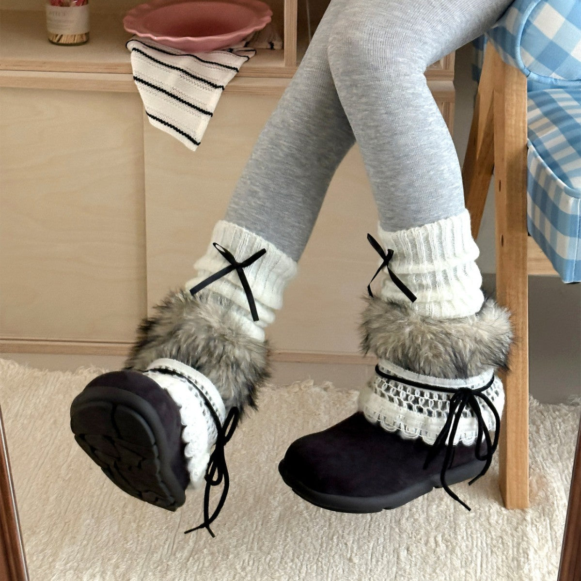 Damen Modische Winterstiefel mit kuscheligem Innenfutter und dekorativen Details