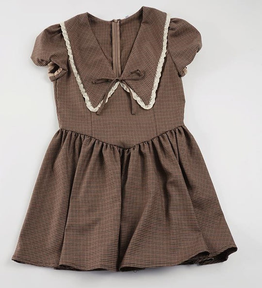 Damen Vintage-Folklore Kleid mit voluminösen Ärmeln und dekorativem Kragen R&B