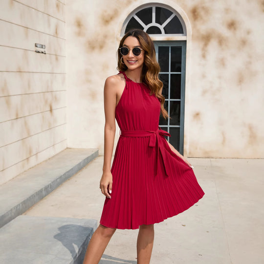 Damen Plissiertes Sommerkleid mit tailliertem Gürtel und Halterneck R&B