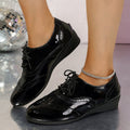 Damen elegante Schnürschuhe mit hochglänzendem Obermaterial und ergonomischer Sohle R&B