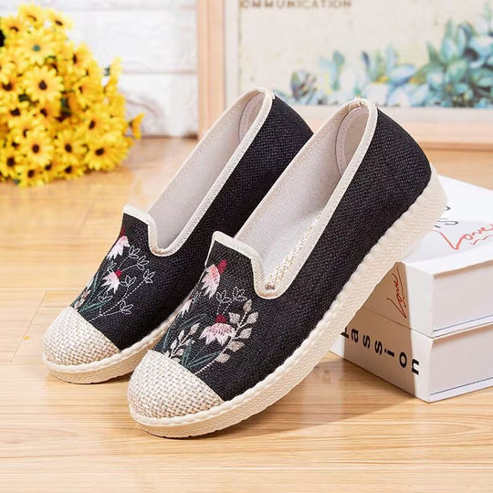 Damen bequeme Slip-On Espadrilles mit floralem Stickdesign R&B