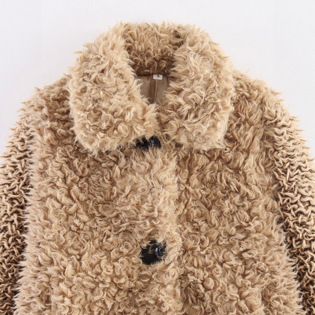 Damen Kuschelige Felljacke mit oversized Schnitt R&B