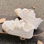 Damen Atmungsaktive Freizeitschuhe mit gesundheitsfördernder Sohle und praktischen Schnürsystem R&B