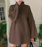 Damen Langer Strickpullover mit hohem Kragen und weit ausgestellten Ärmeln