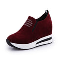 Damen Wedge-Sneaker mit elastischem Einschlupfdesign und modischer Veloursoberfläche