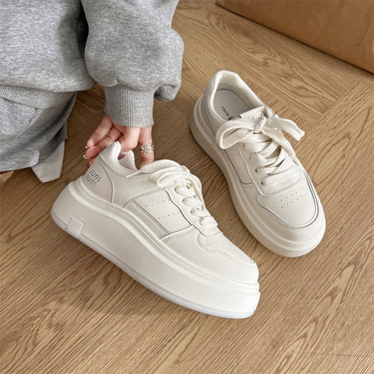Damen Plateau Sneakers mit ergonomischer Dämpfung und sportlichem Design R&B