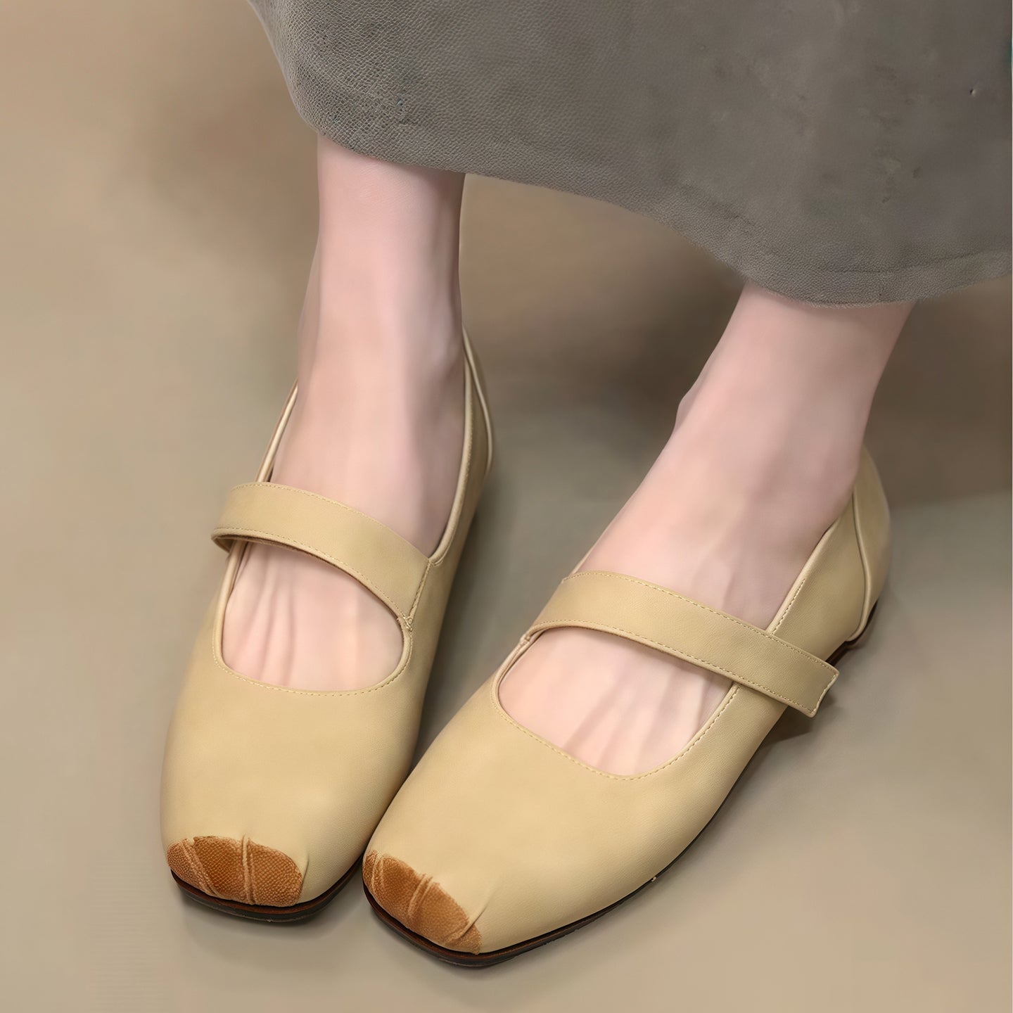 Damen Ballerinas mit verstellbarem Riemen und flexiblem Komfortfußbett R&B