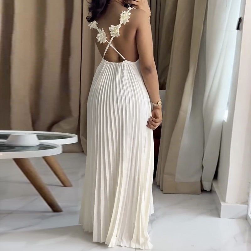 Damen Elegantes Maxikleid mit lässigem Faltenwurf und dekorativen Schulterblüten R&B