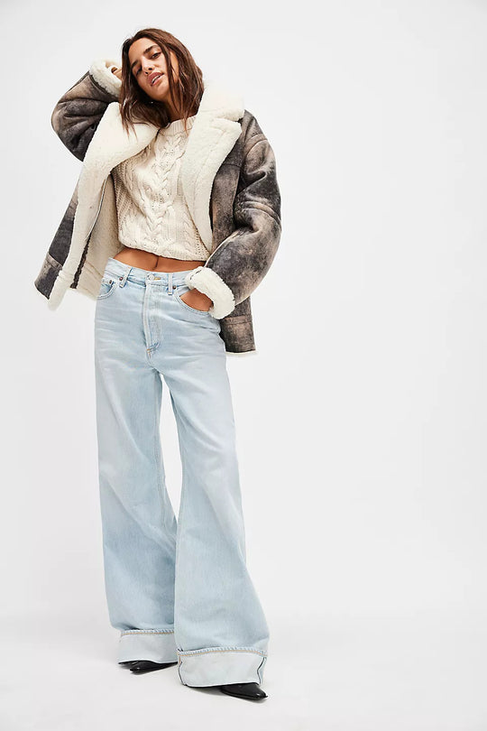 Damen Weite Jeans mit modischen Saumdetails