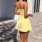 Damen Minikleid mit verstellbaren Trägern und Rüschendetails R&B