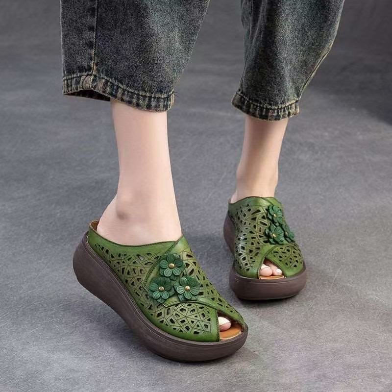 Damen Modische Clogs mit floraler Applikation und atmungsaktivem Design R&B