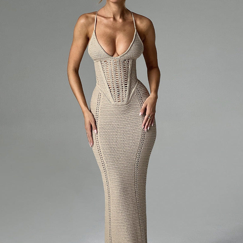 Damen Häkel-Maxikleid mit tiefem V-Ausschnitt und figurbetontem Schnitt R&B