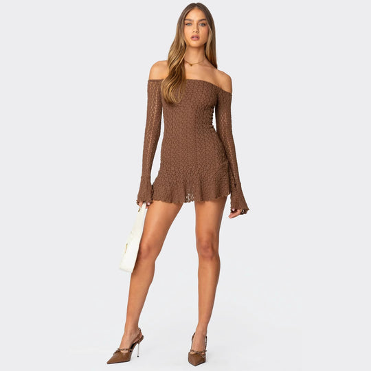 Damen Off-Shoulder Minikleid mit strukturiertem Häkelmuster und schwingendem Saum R&B