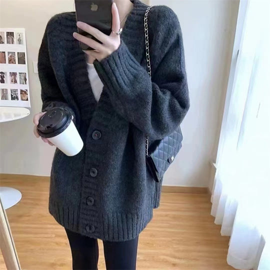 Damen Grobstrickjacke mit voluminösen Ärmeln und knöpfbarem Ausschnitt R&B