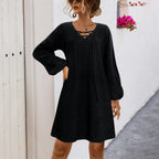 Damen Legeres Strickkleid mit romantischem Schnürdesign R&B