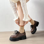 Damen Schnürschuhe mit robustem Plateau und stylishem Design