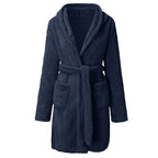 Damen Kuscheliger Fleece-Bademantel mit Kapuze und praktischen Taschen R&B