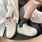 Damen Sportliche Plateausneaker mit modernem Design