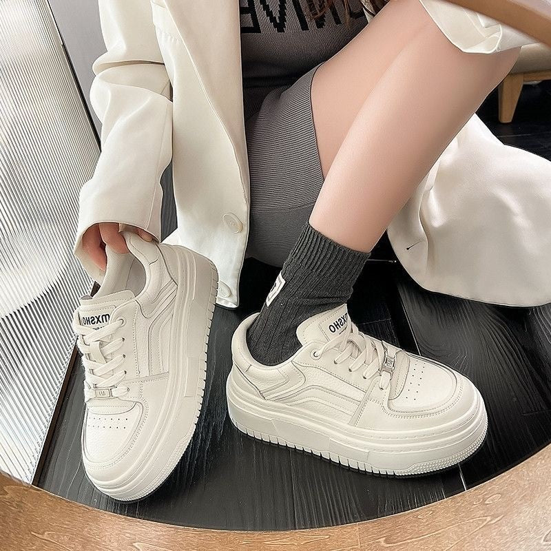 Damen Sportliche Plateausneaker mit modernem Design