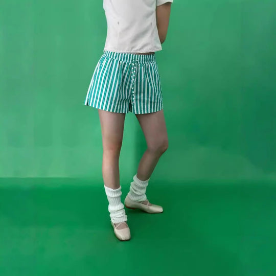 Damen bequeme Freizeit-Shorts mit farbenfrohem Streifenmuster und elastischem Bund R&B