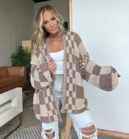 Damen lässiger Strickcardigan mit Karomuster und oversized Schnitt R&B
