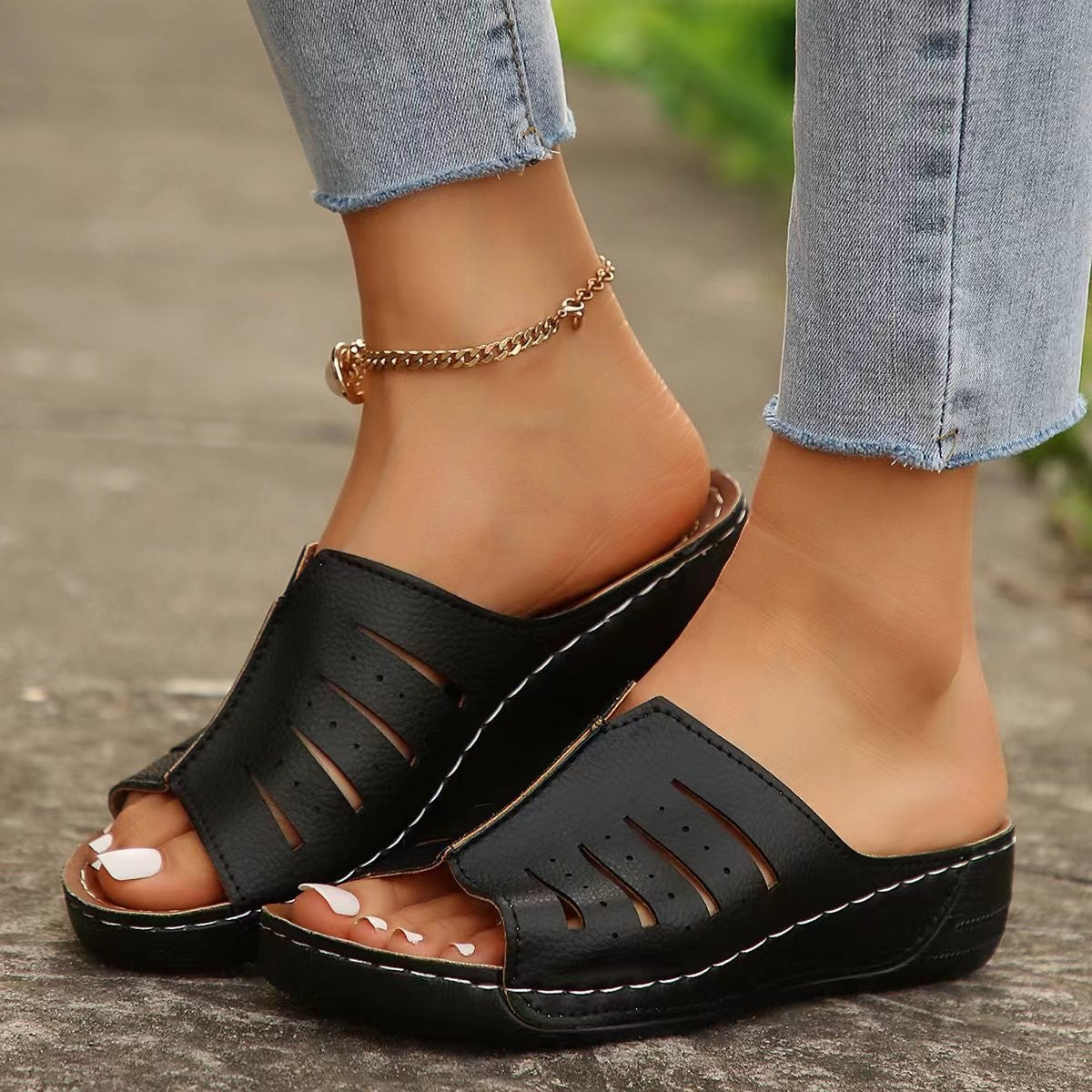 Damen Komfort-Sandalen mit durchbrochenem Obermaterial und rutschfester Sohle R&B