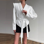 Damen Couture Blazer mit elegantem Kragen und Taillengürtel R&B
