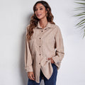 Damen Cord-Hemdbluse mit knöpfbarem Verschluss und leichtem Oversized-Schnitt R&B