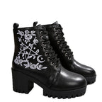 Damen Boots mit metallic-farbenem Plateau und floralen Stickereien R&B