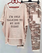 Damen nan weites Freizeit-Set mit Spruchaufdruck, weit geschnittenem Langshirt und Camouflage-Jogginghose R&B