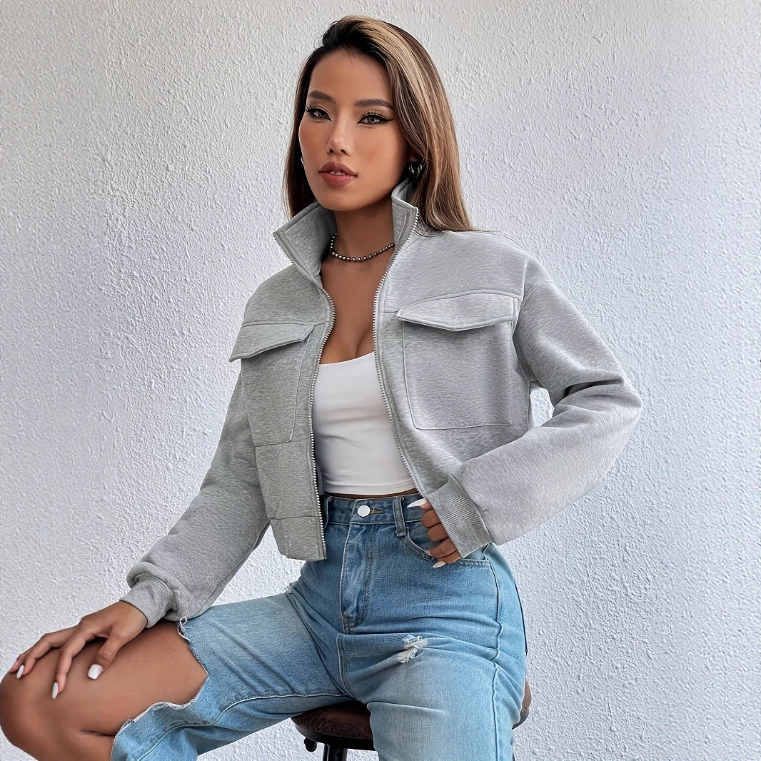 Damen modische Kurzjacke mit praktischen Aufsatztaschen und sportlichem Schnitt R&B