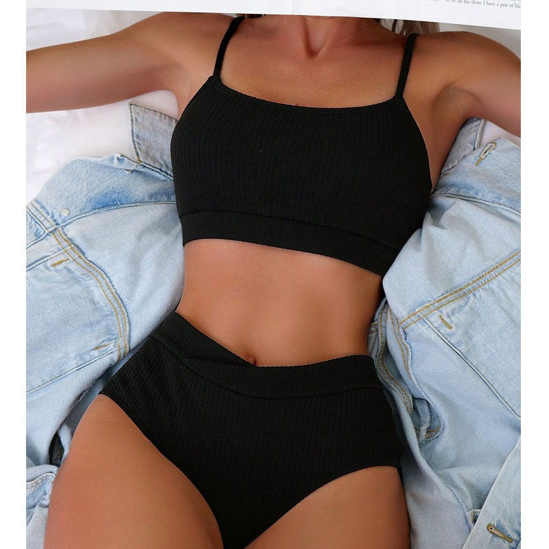 Damen High-Waist Bikini Set mit sportlichem Crop-Top und Rippstruktur