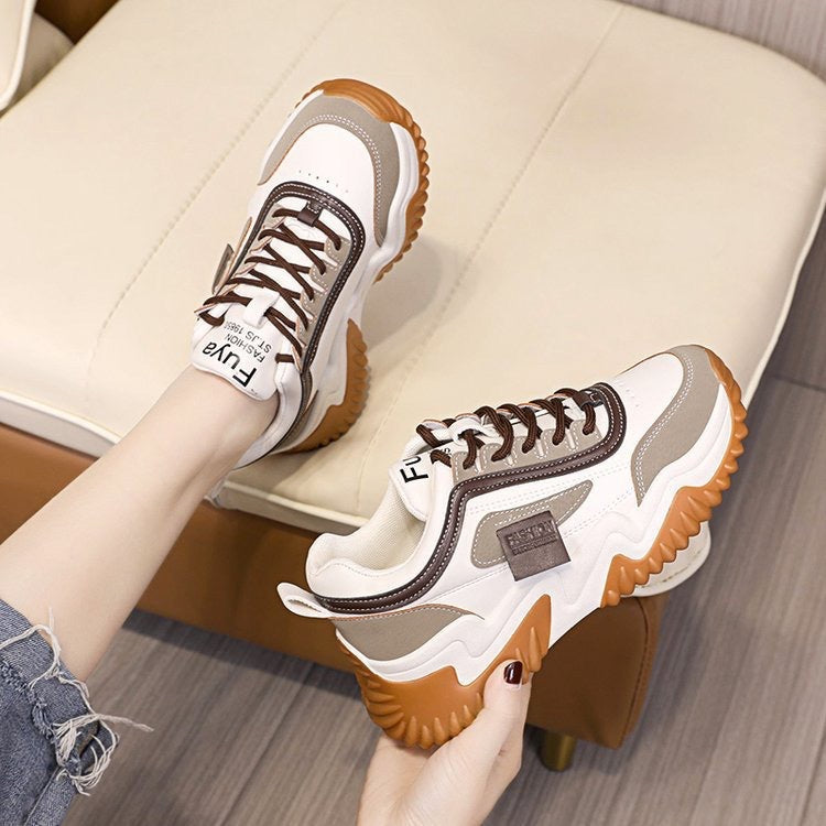 Damen Sportliche Sneakers mit verstärkter Sohle R&B