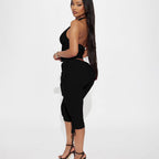 Damen Jumpsuit mit raffinierten Raffungselementen und stilvollen BindR&Bändern R&B