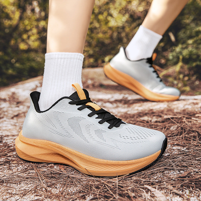Damen Lauf- und Fitnessschuhe mit atmungsaktivem Obermaterial und dämpfender Sohle R&B