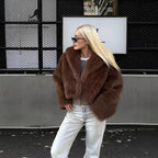 Damen Luxuriöse Kunstpelzjacke mit voluminösen Ärmeln und elegantem Schnitt R&B