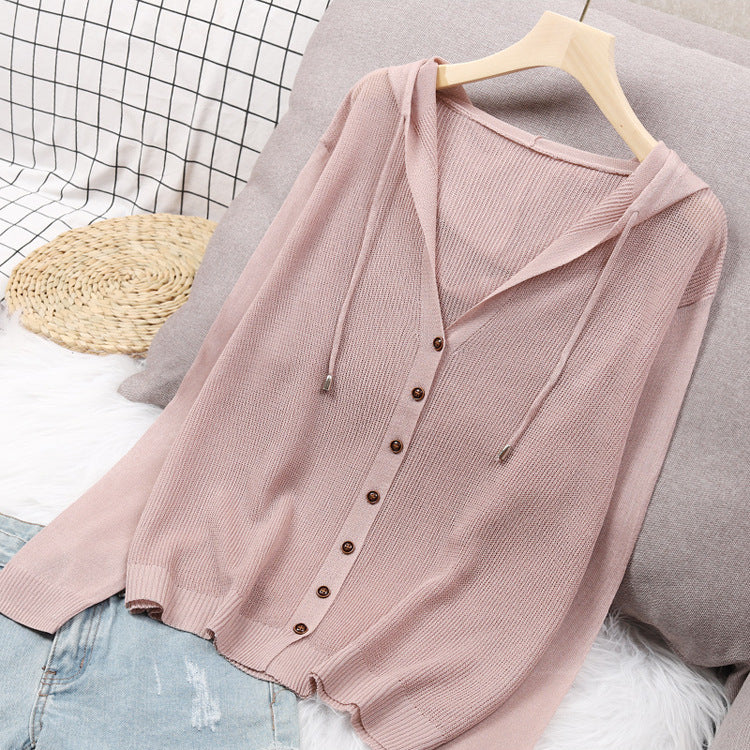 Damen Strickjacke mit Kapuze und eleganten Holzknöpfen R&B