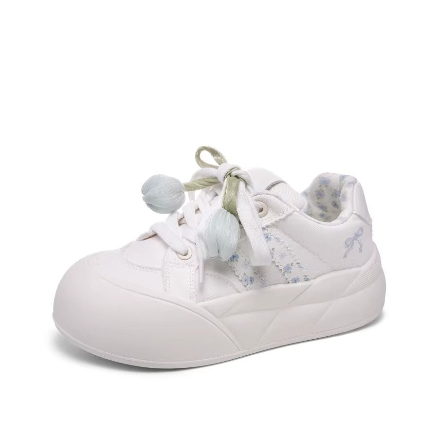 Damen Sneakers mit dekorativen Blütenakzenten und bequemer Polsterung R&B