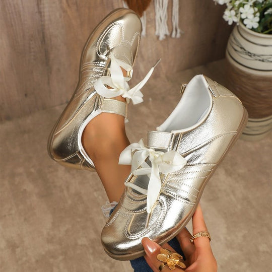 Damen modische Sneakers mit schimmernder Oberflächenstruktur und satinartigen Schnürsenkeln R&B