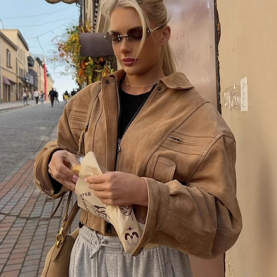 Damen cropped Wildlederjacke mit breiten Ärmeln und praktischen Taschen R&B